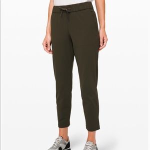 Lululemon On the Fly 7/8 Pant